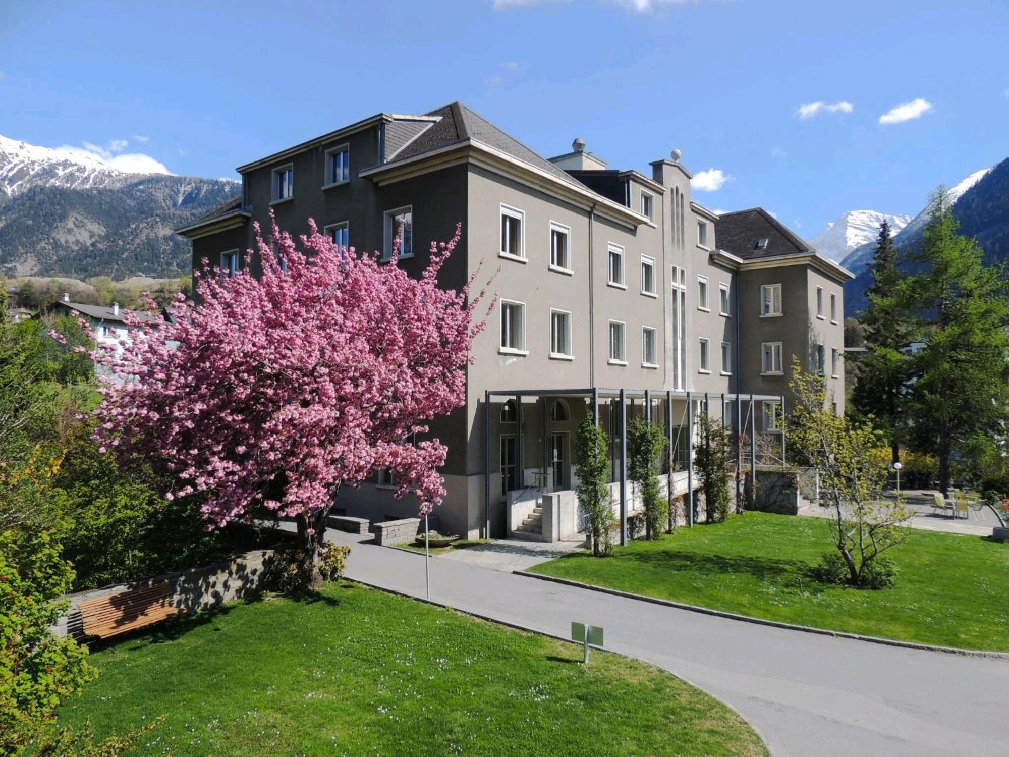 Hotel Haus Schoenstatt Contactless-Check-In Brig Exterior photo